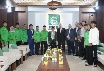 Gus Muhaimin saat Terima Kunjungan Ketua Partai Nasional Palestina Mustofa Barghoutsi, Rabu (3/9/2025).