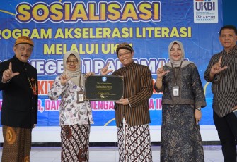 Peluncuran Program Revitalisasi Sekolah. Salah satu sekolah yang direvitalisasi adalah TK Pertiwi I Serang, Kabupaten Purbalingga, Jawa Tengah. 