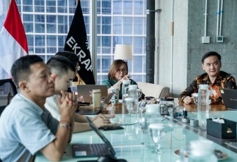 Wakil Menteri Ekonomi Kreatif, Irene Umar, menerima audiensi dari PT Lisensi Karya Impian (Victory Licensing) yang berlangsung di kantor Kementerian Ekraf, Jakarta, Rabu (19112025).