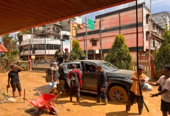 Bea Cukai Langsa Terobos Aceh Tamiang Buka Akses Internet