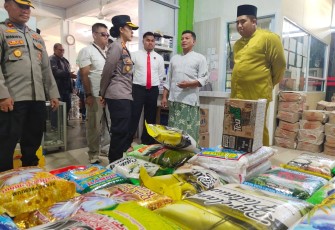 Cek Stabilitas Harga Bupati Bintan Roby Kurniawan Tinjau ke Pasar Tanjung Uban 