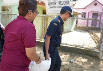 Bea Cukai Lhokseumawe Salurkan Bantuan untuk Warga Terdampak Banjir di Gampong Ujung Pacu