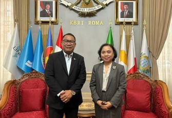Deputi Bidang Investasi dan Pengusahaan Badan Pengusahaan (BP) Batam, Fary Djemy Francis, melakukan kunjungan kerja ke Kedutaan Besar Republik Indonesia (KBRI) di Roma, Italia, dalam rangka memperluas peluang kerja sama internasional dan mempromosikan Batam sebagai kawasan strategis nasional