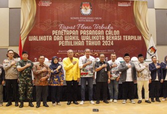 Kasdim 0507/Bekasi Hadiri Pleno Penetapan Pasangan Calon Wali Kota dan Wakil Wali Kota Bekasi Terpilih
