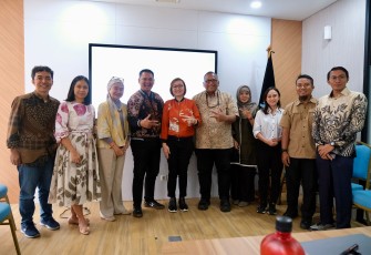 Wakil Menteri Ekonomi Kreatif/Wakil Kepala Badan Ekonomi Kreatif (Wamenekraf/Wakabekraf) Irene Umar menerima audiensi Asosiasi Kreator Foto Video Indonesia (AKFID) di Gedung Menara Merdeka