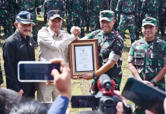 Kasdam V/Brawijaya, Brigjen TNI Terry Tresna mengaku banggga dan berterima kasih kepada semua pihak atas suksesnya penyelenggaraan TMMD ke-123 Kodim 0807/Tulungagung
