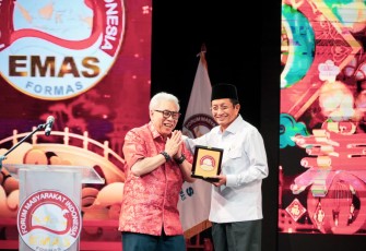 Menteri Agama Nasaruddin Umar mengajak umat beragama untuk menjaga kekompakan dalam keragaman. Menag juga mengajak umat saling menghargai perbedaan budaya dan tradisi