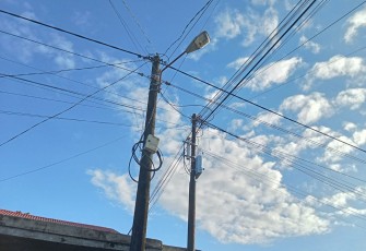 Warga Keluhkan aliran listrik yang hidup-mati di Aceh Singkil