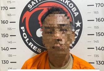 Tersangka saat diamankan