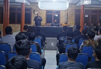 Pemerintah Desa Bantur bersama panitia menggelar rapat koordinasi di Pendopo Balai Desa Bantur, Jalan Kyai Radiman No. 961, Kecamatan Bantur, Senin (6/7/26).