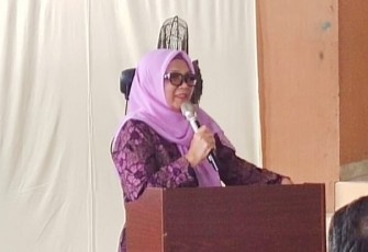 Ketua DPRD Kabupaten Bintan Fiven Sumanti  S.IP