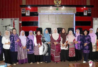 Ketua GOW Handayani saat hadiri pertemuan rutin bulanan GOW