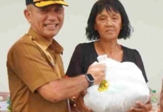 Pemkot Tanjungpinang Salurkan 360 Paket Bingkisan Jelang Hari Besar Keagamaan