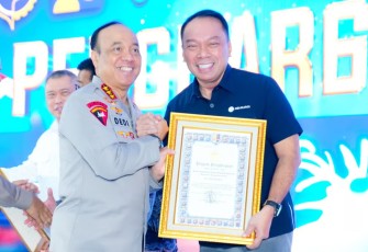 Bukti Nyata Keberhasilan Transformasi Digital Lalu Lintas, Jasa Marga Raih Penghargaan Kapolri Atas Kontribusi Sukseskan Pelayanan Operasi Nataru 2025/2026 dan Operasi Ketupat 2026
