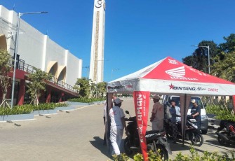 Suasana service motor, Kamis (12/3)