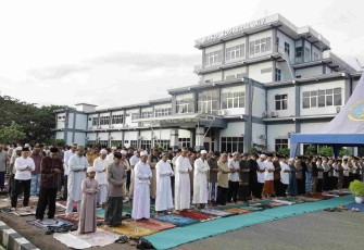 Sholat Ied di Kodaeral XIV Sorong
