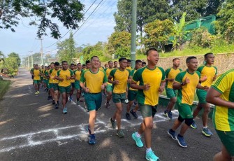 Lari erobik prajurit Yonkes 2 Kostrad