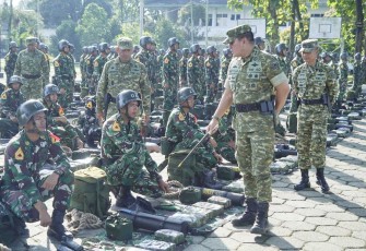 Gubernur Akmil Mayjen TNI Rano Tilaar