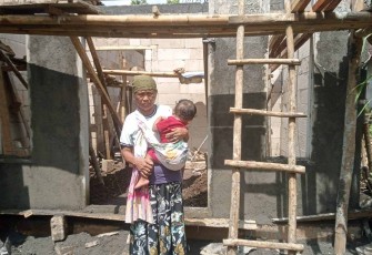 Penerima RTLH ibu Mani warga Dusun Klagin