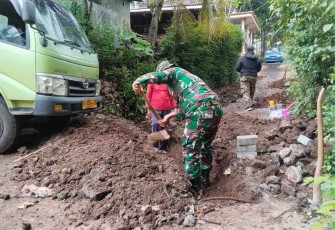 Penggalian gorong-gorong sepanjang 6 meter