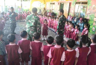 Edukasi sejak dini anak-anak TK IKA Karya Bakti