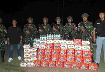 Penyelundupan minuman di perbatasan RI-RTDL