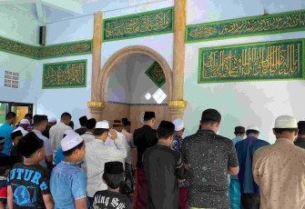 Sholat jumat berjamaah