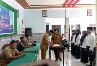 Pelantikan perangkat desa