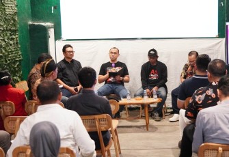Kapolresta Malang Kota Kombes Pol Putu Kholis saat memberikan sambutan dalam acara dialog publik reformasi kepolisian di Kota Malang, Selasa (7/7)