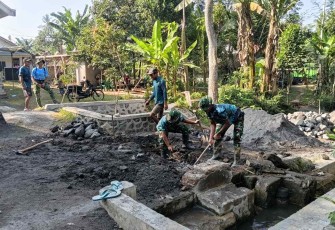 Penggalian gorong-gorong di Dusun Lembenah