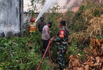 Pemadaman lahan tebu di wilayah binaan