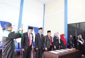 Pelantikan Pejabat Eselon II dan III di Lingkungan Pemkot Bengkulu/ Foto : MC 