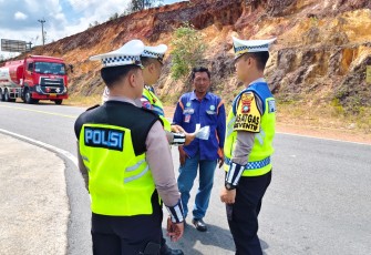 Sat Lantas Polres Bintan Ajak Pengendara Patuhi Aturan Lalu Lintas