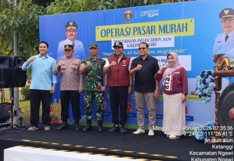 Launching Gerakan Pasar Murah Jelang Ramadhan di Kabupaten Ngawi 