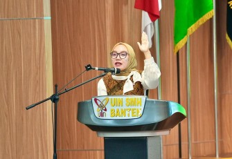 Wamenkop Farida Farichah 