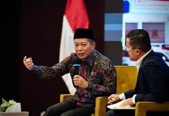 Menkop Ferry Juliantono 