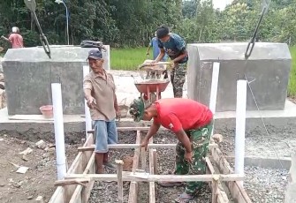 Pembangunan jembatan perintis di wilayah Ngawi 
