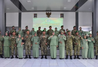 Foto bersama Dandim Ponorogo 