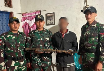 Yonarmed 12 Kostrad terima senjata masyarakat 