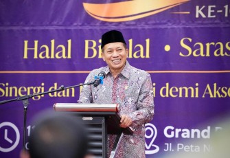 Menkop Ferry Juliantono 