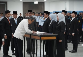 Sekjen Kemenimipas Asep Kurnia