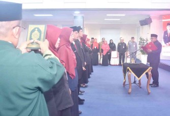 Lantik PNS dan Jabatan Fungsional, Wali Kota Lis Tekankan Profesionalisme dan Pelayanan Kesehatan