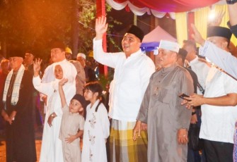 Bupati Bintan Ajak Masyarakat Perkuat Kebersamaan Melalui Pawai Takbir Idul Adha 1447 H