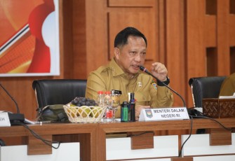 Ketua Satuan Tugas Percepatan Rehabilitasi dan Rekonstruksi (Satgas PRR) Pascabencana Sumatera, Muhammad Tito Karnavian