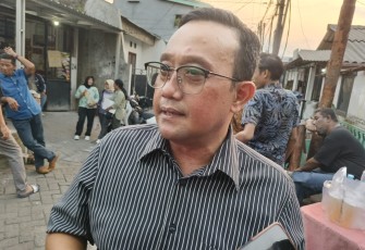 Wakil Ketua DPRD Jatim, Blegur Prijanggono, usai menggelar reses di enam titik Kota Surabaya. Salah satunya di Rungkut Tengah VI, Kelurahan Gununganyar, Jumat (31/7/2026)