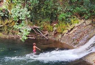 Air terjun kampung Sesor