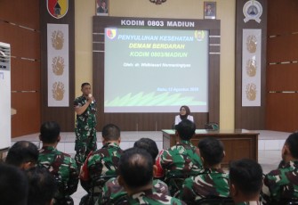 Kodim Madiun Gandeng Denkesyah Gelar Penyuluhan Kesehatan
