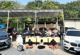 Tim Gabungan BNN RI dan Polda Metro Jaya Ringkus Bos Narkoba Kampung Bahari dan Geledah Sarang Bandar