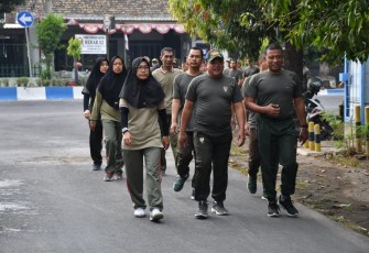 Olahraga Bersama Sarana Sehat Anggota Kodim Ponorogo 