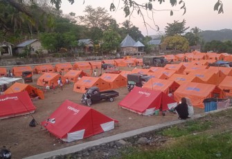 Pengungsi Tembus 110 Ribu, Jalur Logistik Dikejar Waktu